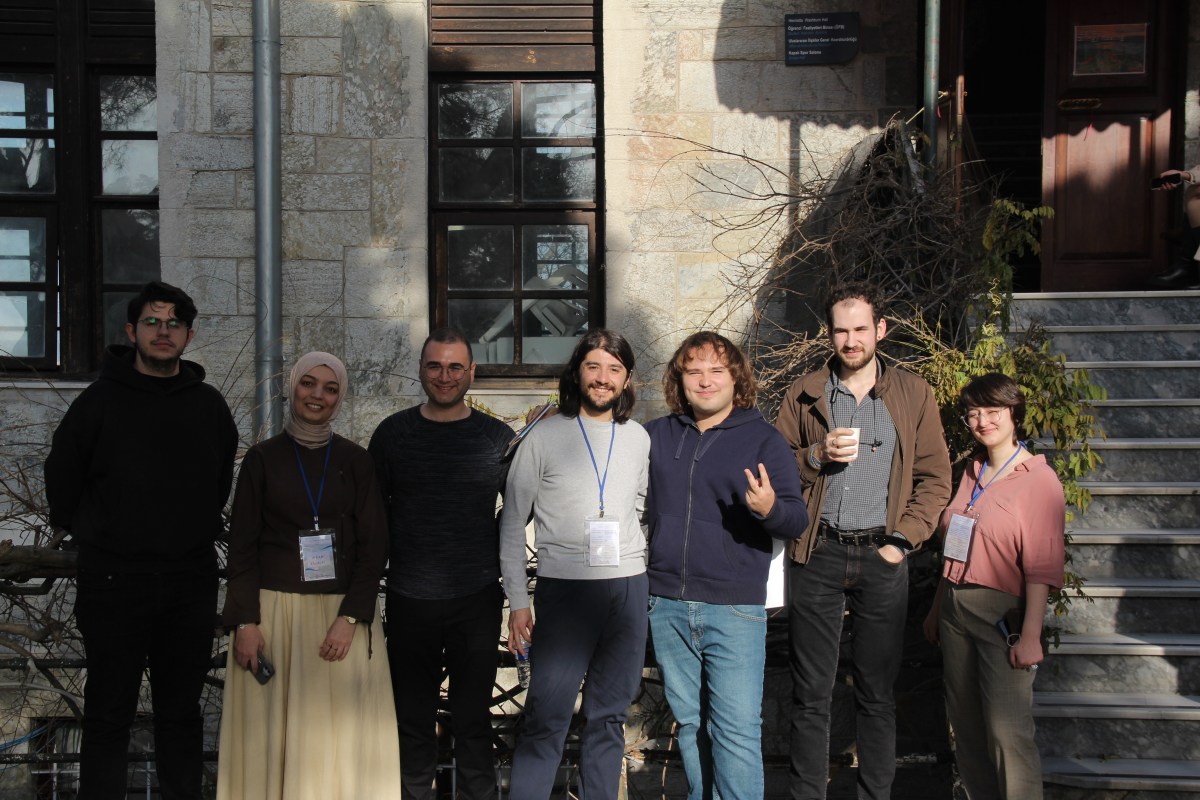 Participants on campus during Istanbul Stringy Meeting 2026